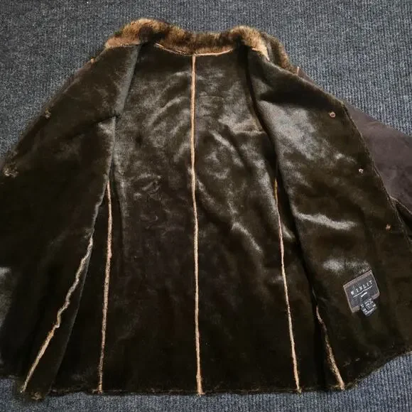 vintage 90s 100% leather jacket with super soft  faux fur lining by winlit - Picture 3 of 4